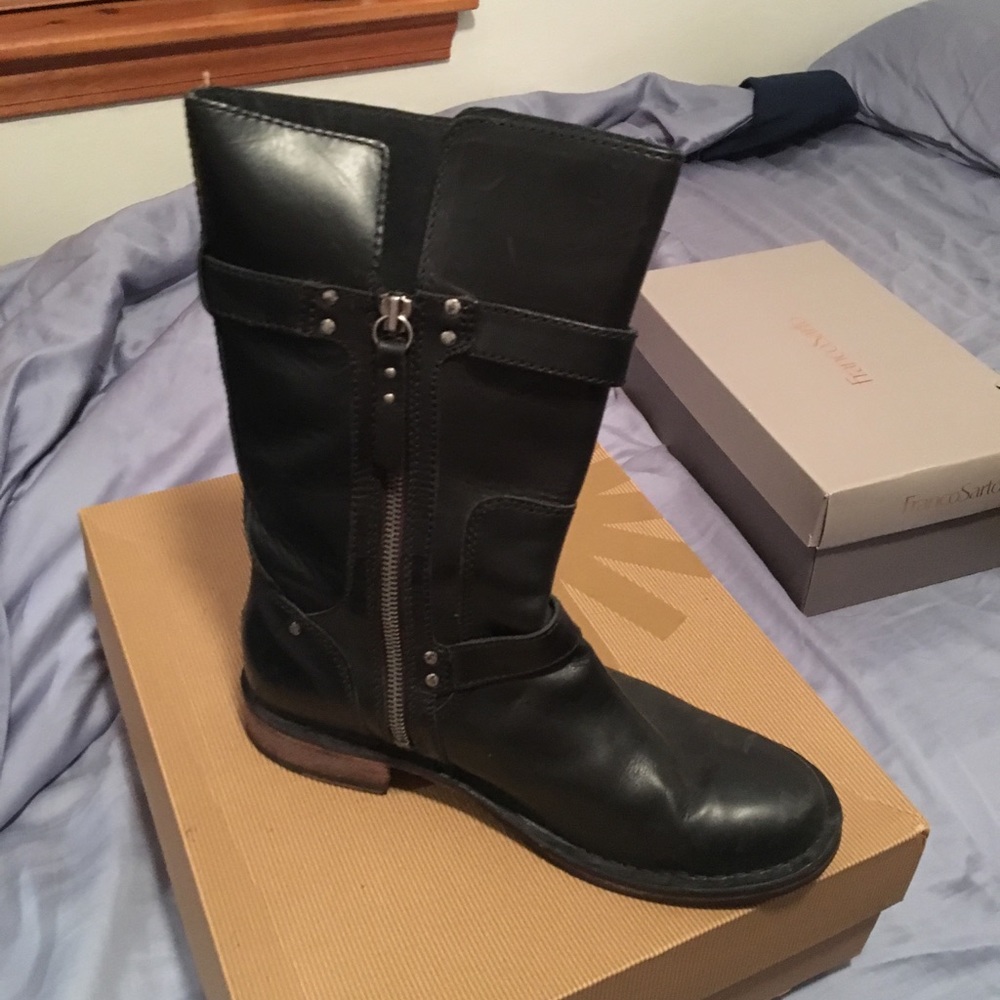 Ugg Conor Boot - image 1